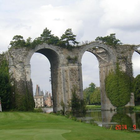 Chambres D'Hotes La Bergerie De L'Aqueduc Houx Екстер'єр фото